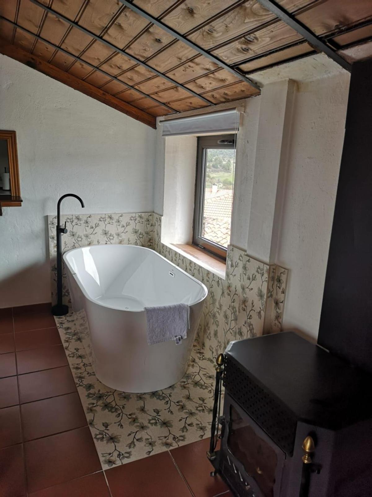 La Casa Roja Del Alto Tajo Appartement Ablanque Buitenkant foto